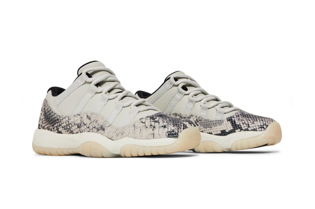 JORDAN 11 RETRO LOW LIGHT BONE SNAKESKIN GS