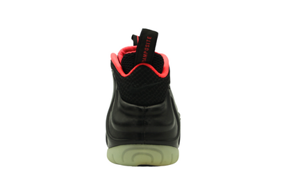 NIKE AIR FOAMPOSITE PRO YEEZY (LIKE NEW)