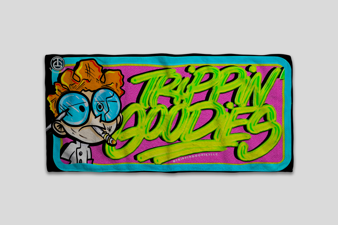 TRIPPY BEACH TOWELS