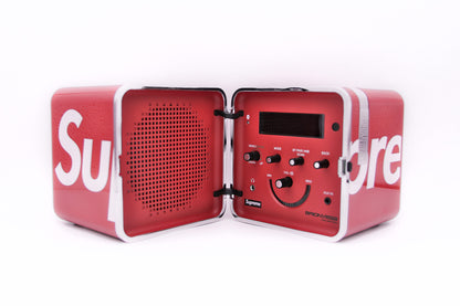 SUPREME RETRO RADIO