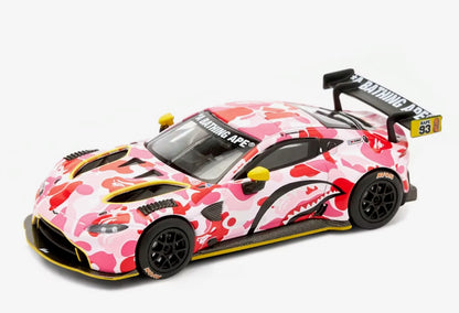 BAPE X Poprace Aston Martin GT3