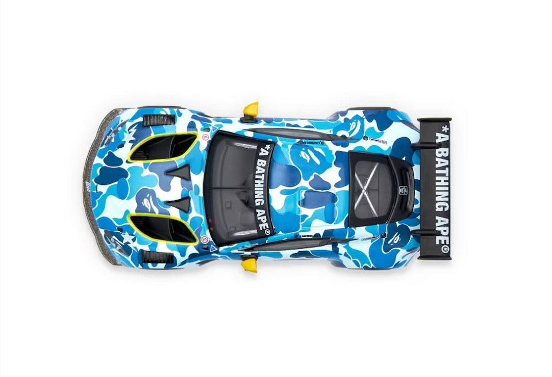 BAPE X Poprace Aston Martin GT3