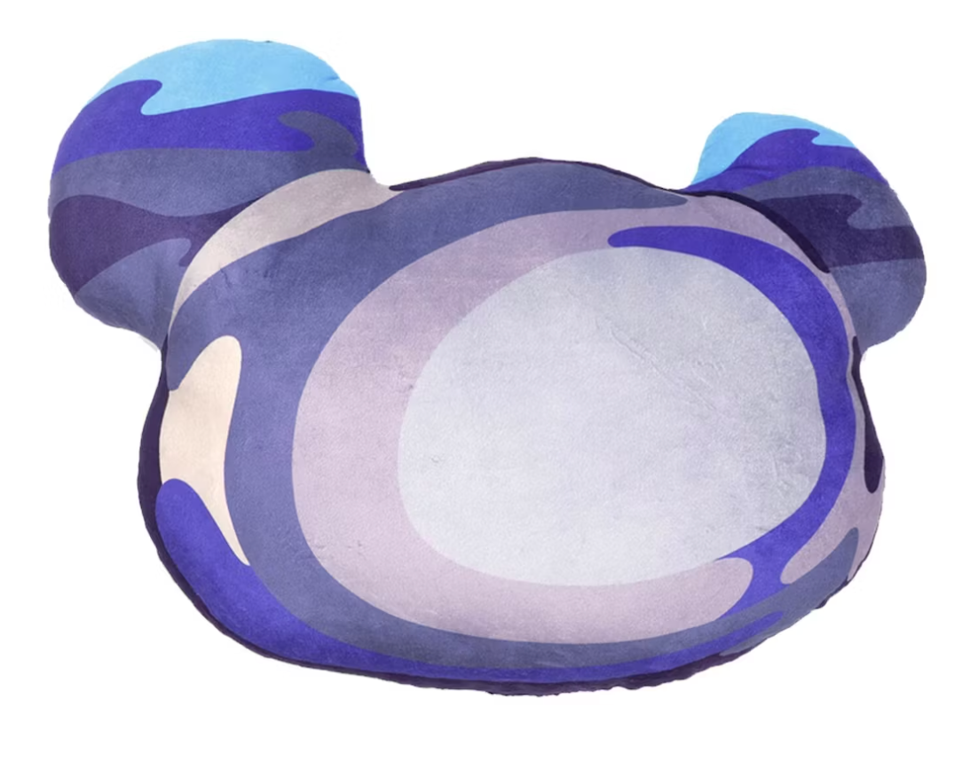 Takashi Murakami X ComplexCon Ursa Pillow